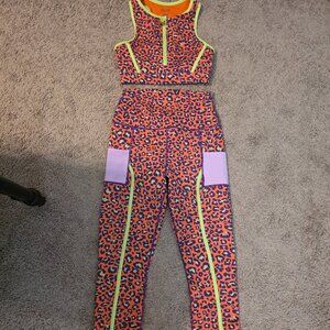 Peloton Brittany Allen Leopard Workout set Size Small